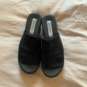 Steve Madden platform sandals